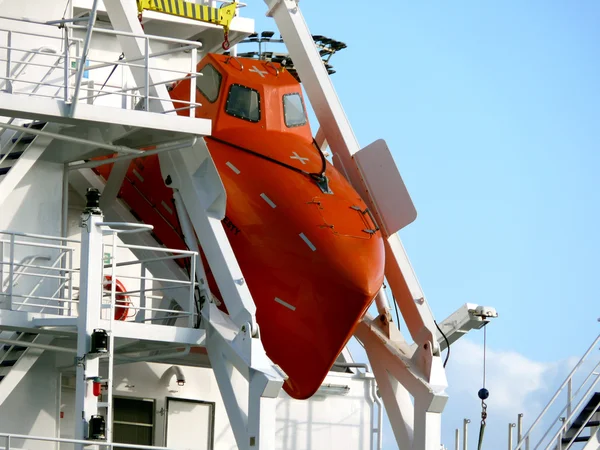 Freifallrettungsboot - Salva-vidas de queda livre Fotos De Bancos De Imagens Sem Royalties
