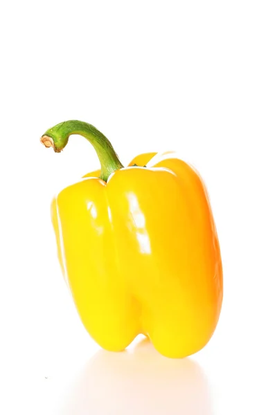 Vertikální žlutá paprika — Stock fotografie