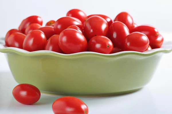 Ekologiczne pomidory winogron — Zdjęcie stockowe