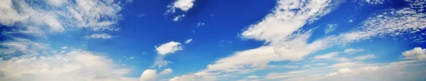 Cloudy banner. White clouds panorama — Stock Photo, Image