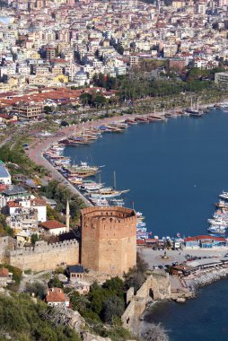 Port alanya ve kule