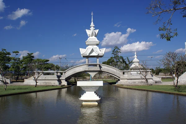 Pagoda i most — Zdjęcie stockowe