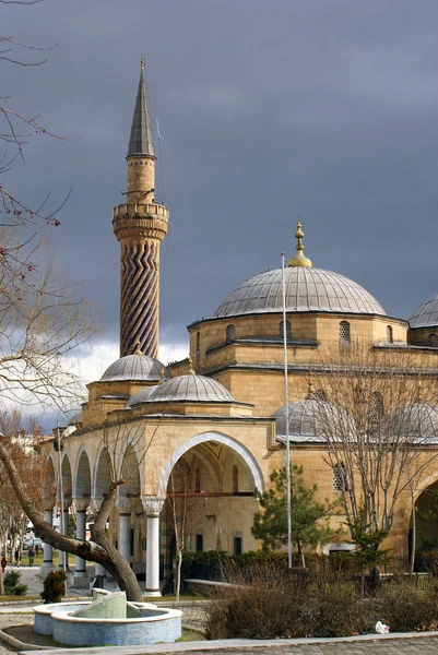 Moschee mit Minarett — Stockfoto