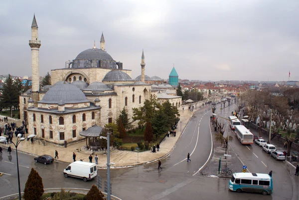 Moskee en square — Stockfoto