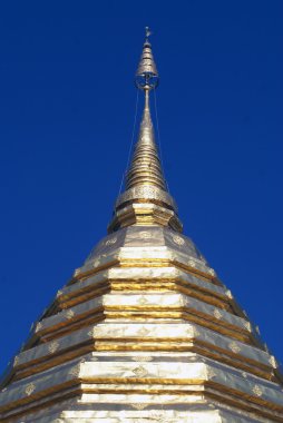 Altın stupa