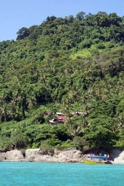 Perhentian Adası