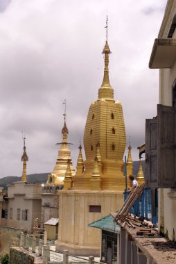 stupa mount popa üzerine