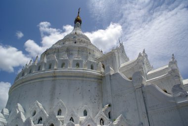 Beyaz pagoda