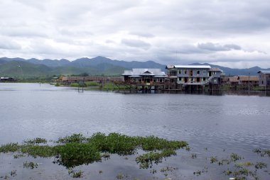 Inle Gölü