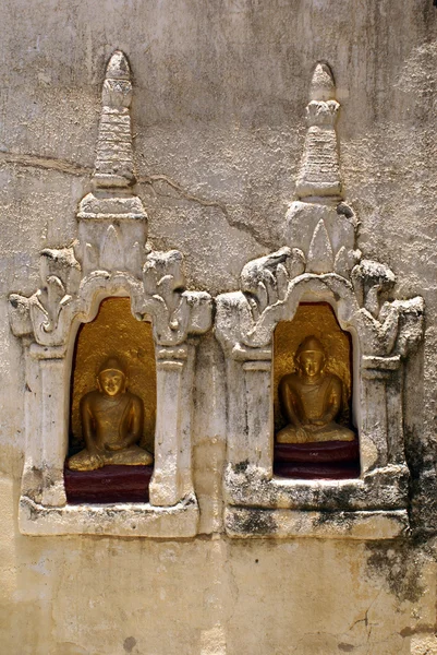 Буддами — стокове фото