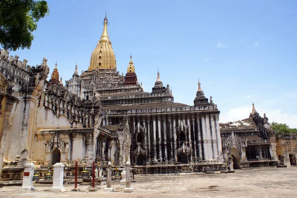 Ananda temple in Bagan — Stock Photo, Image