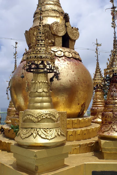 Stupa auf dem Mount Popa — Stockfoto