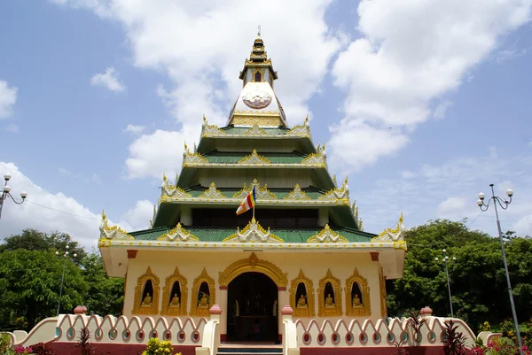Zielony pagoda — Zdjęcie stockowe