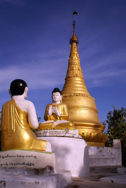Budda i mnich — Zdjęcie stockowe