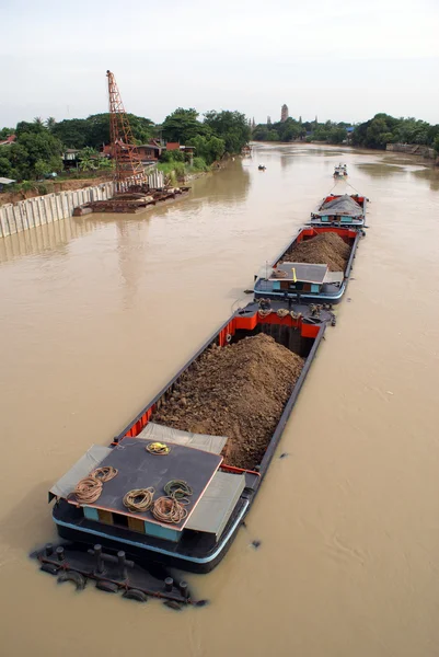 Човен і Chao Phraya — стокове фото