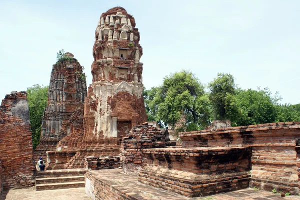 Pagodas en wat Mahathat — Foto de Stock