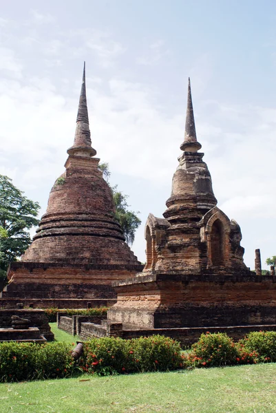 Δύο stupas — Φωτογραφία Αρχείου