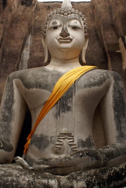 Sittande buddha — Stockfoto