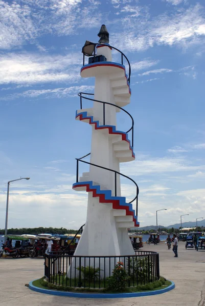 Torre perto da costa — Fotografia de Stock