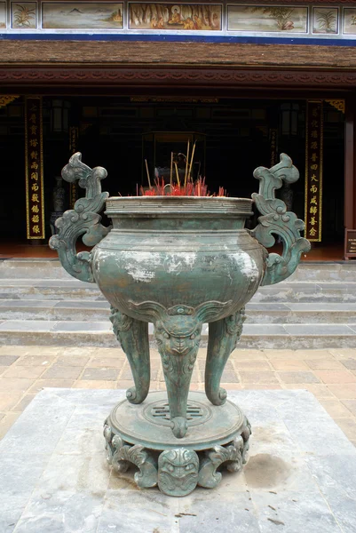 Bronze shrine — Stock Photo, Image