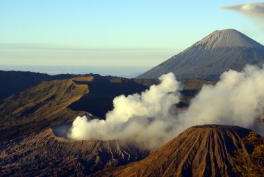 Bromo ve sumeru