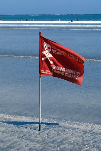 Vlag op het strand — Stockfoto