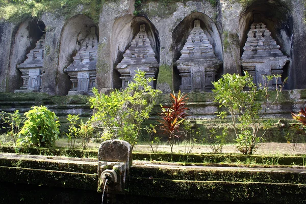 Voda v chrámu — Stock fotografie