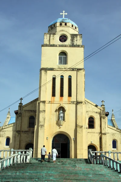 Scala e chiesa — Foto Stock