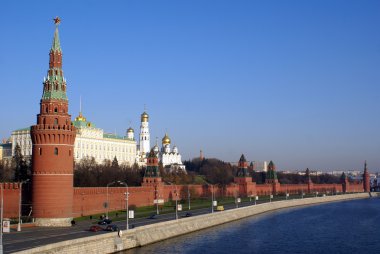 yol ve kremlin