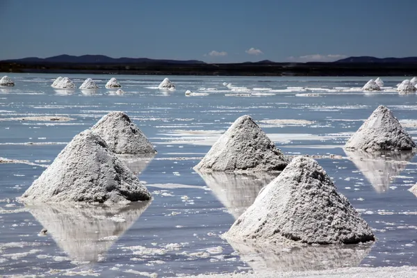 Соленое озеро Уюни — стоковое фото