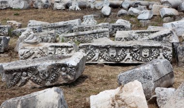 hierapolis tiyatro