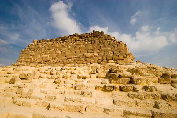 金字塔的废墟 — 图库照片