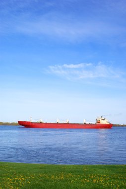 saint lauwrence Nehri yakınında montreal geçen gemi