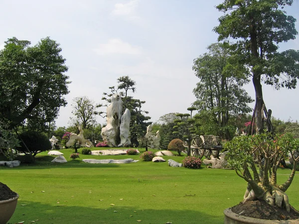 泰国，芭堤雅。公园的古老石头. — 图库照片