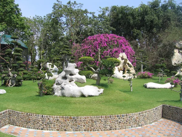 Thajsko, pattaya. Park letitých kamenů. — Stock fotografie