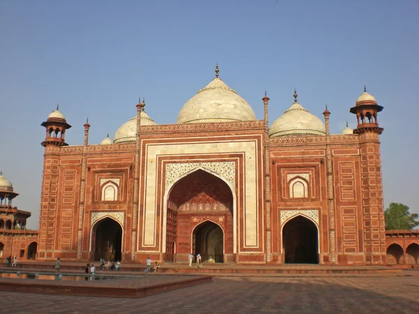 Edifício vermelho de um complexo de Taj Mahal, Delhi, Índia . — Fotografia de Stock
