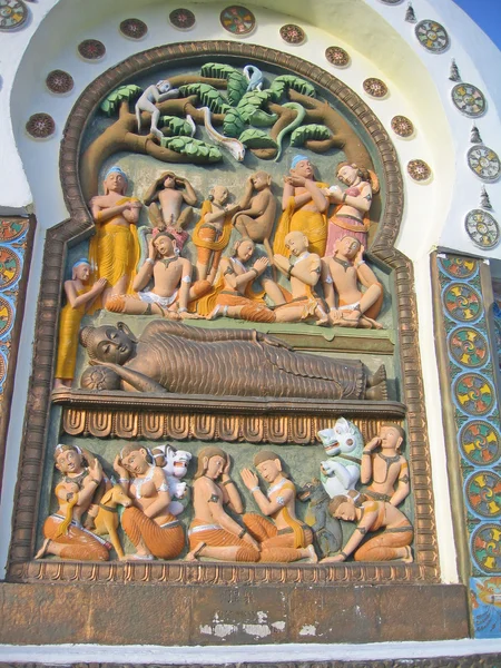 ラダック、インド資本レー宗教モルタル シャンティのプロットします。. — ストック写真
