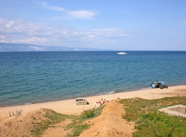Pantai di danau Baikal, Rusia — Stok Foto
