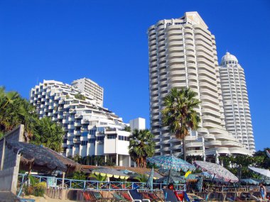 otel şehrin üzerinde tür, pattaya, Tayland