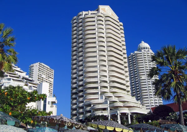 otel şehrin üzerinde tür, pattaya, Tayland