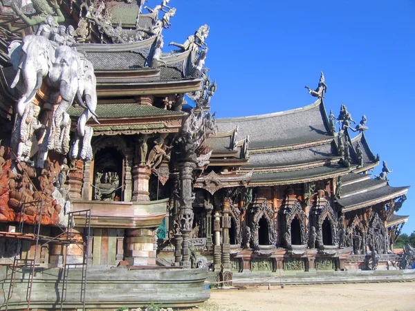 Фрагмент Строящегося Буддийского Деревянного Храма Истина Паттайя Таиланд — стоковое фото