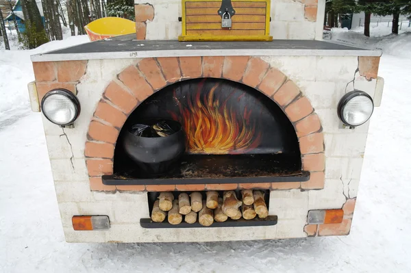 Oven of Emelya from a fairy tale in the winter in park — Stock Photo, Image