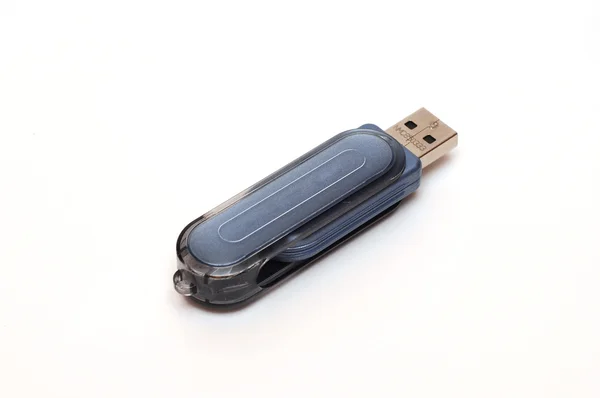 Cartão flash USB isolado — Fotografia de Stock
