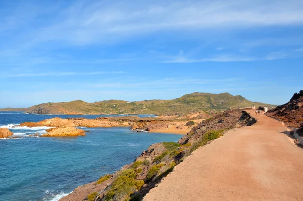 Vista da praia de Pregondo em Menorca, Ilhas Baleares, Espanha — Fotografia de Stock