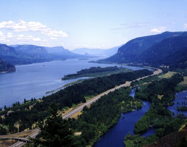 Columbia Nehri Boğazı, Oregon