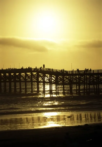 日没時の桟橋 — ストック写真