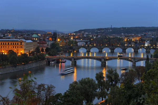 Praha v noci — Stock fotografie