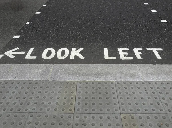 Olhar esquerda sinal — Fotografia de Stock