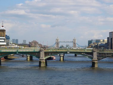 Londra 'da Thames Nehri