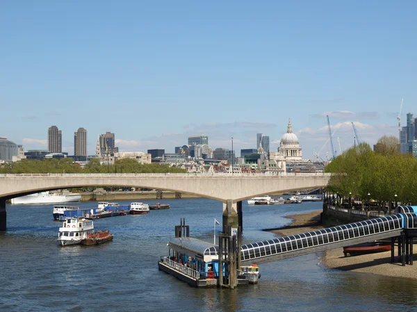 Río Támesis en Londres — Foto de Stock